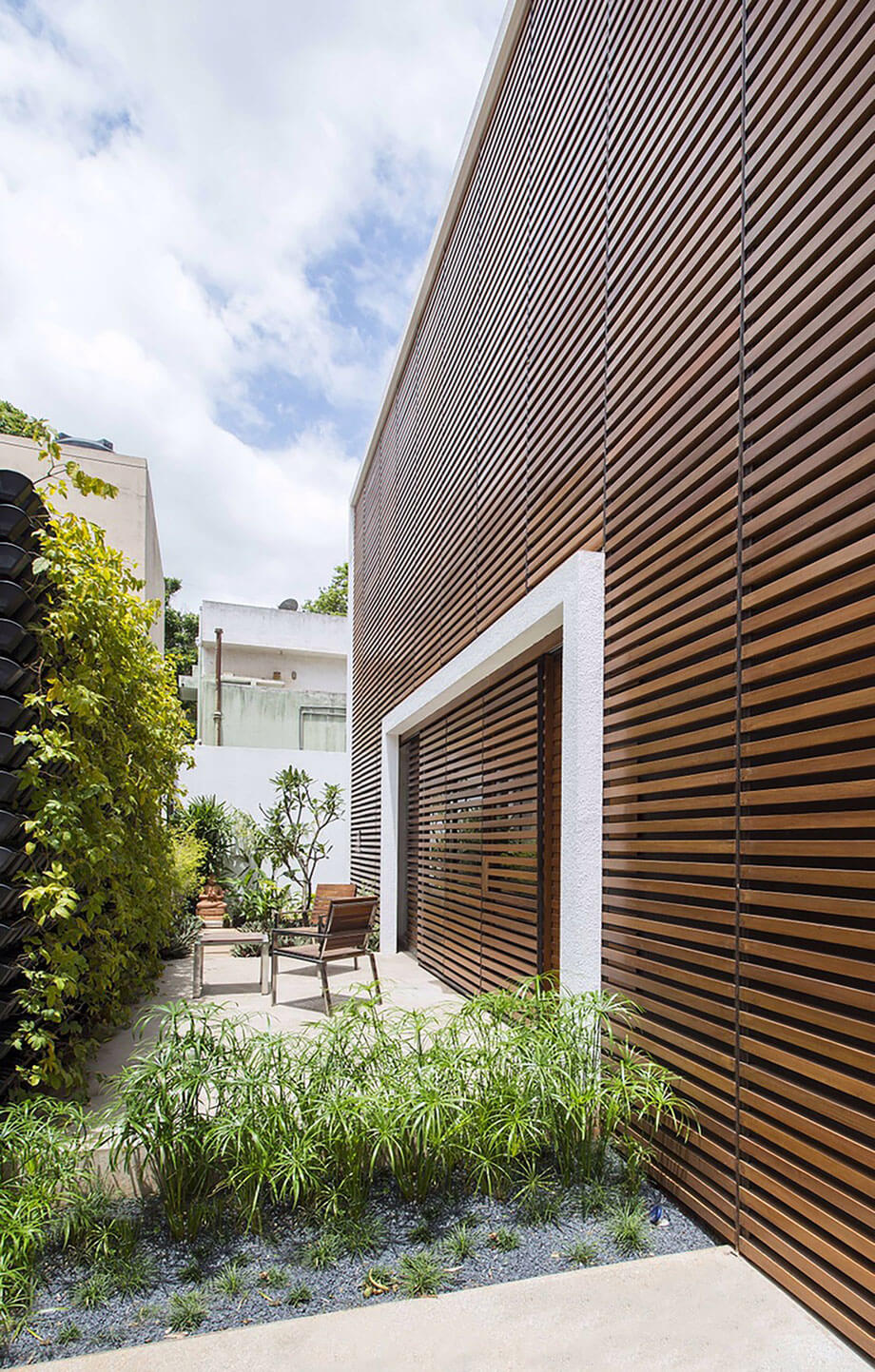 House in Bengaluru by Architecture Paradigm