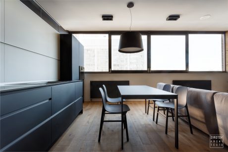 DT1 Apartment by Sirotov Architects - 4