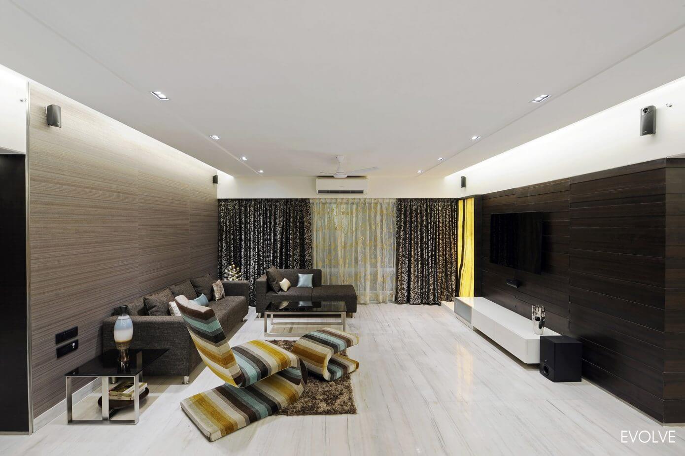 Home in Mumbai by Sonu Mistry Design