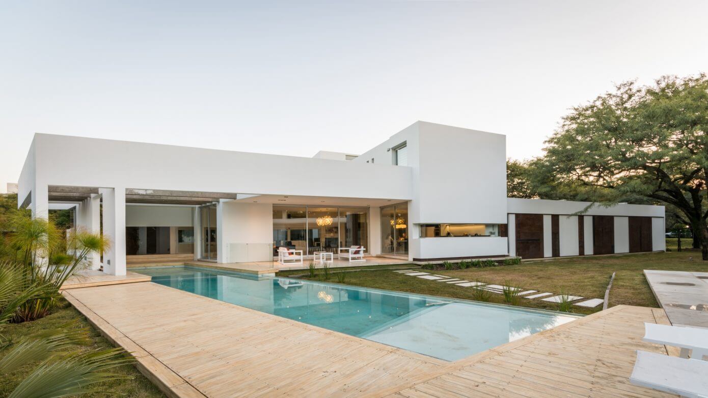 MOOE House by FCP Arquitectura