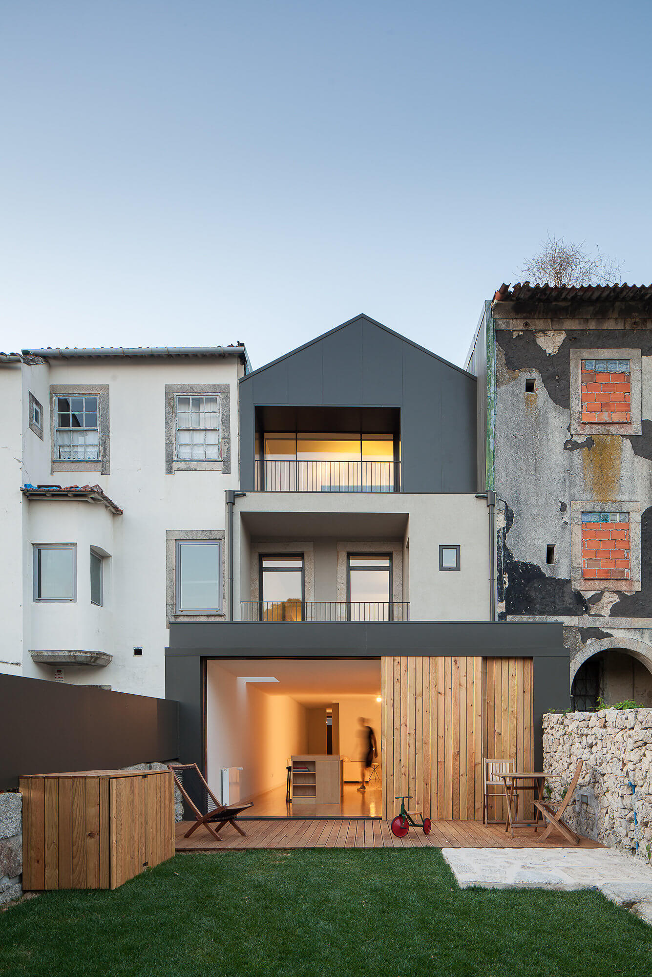 Boavista House by Pablo Pita Architects