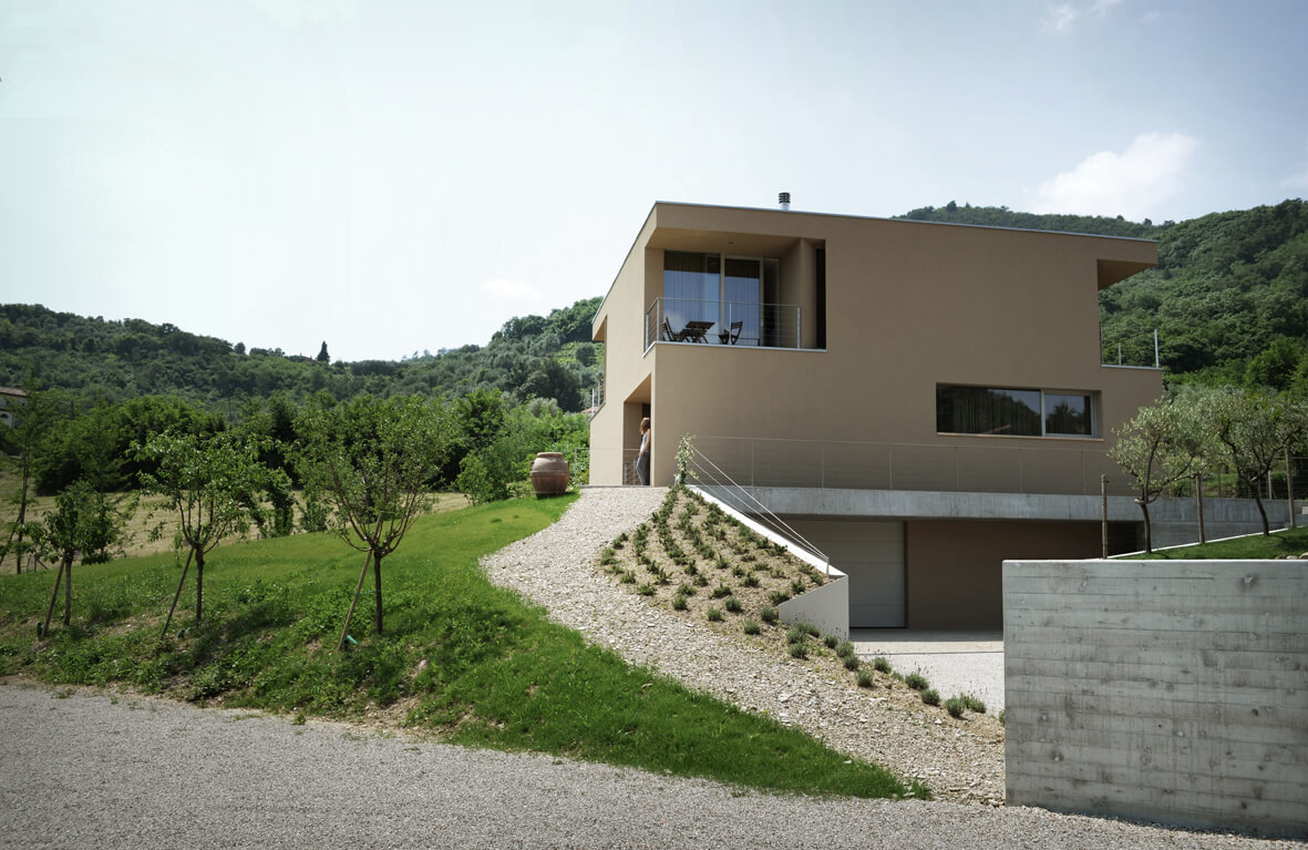 Casa nei Colli by Marco Baldassa