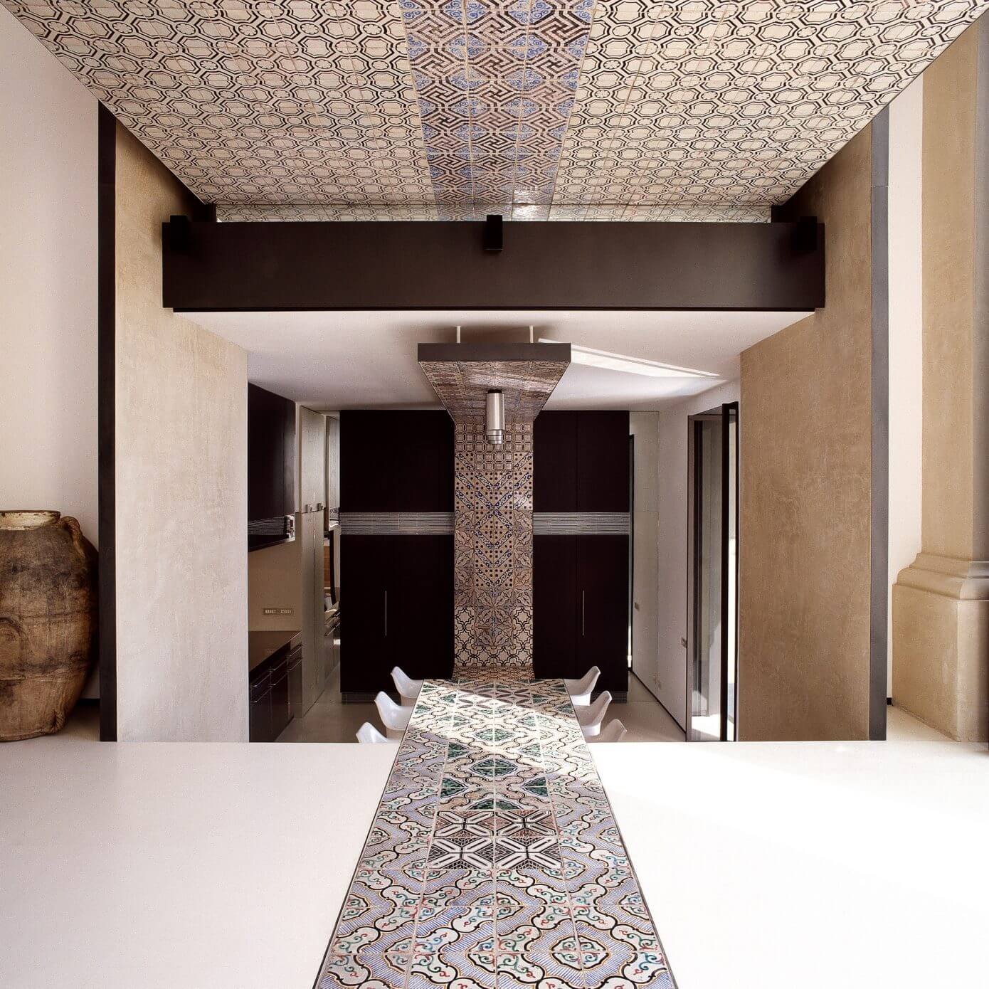 Villa in Positano by Lazzarini Pickering Architetti