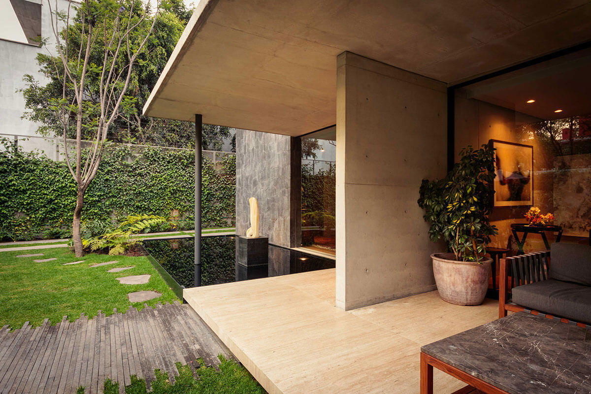 Residence in Mexico City by JJRR Arquitectura