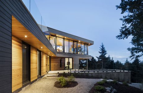 Residence by Bourgeois/Lechasseur Architects