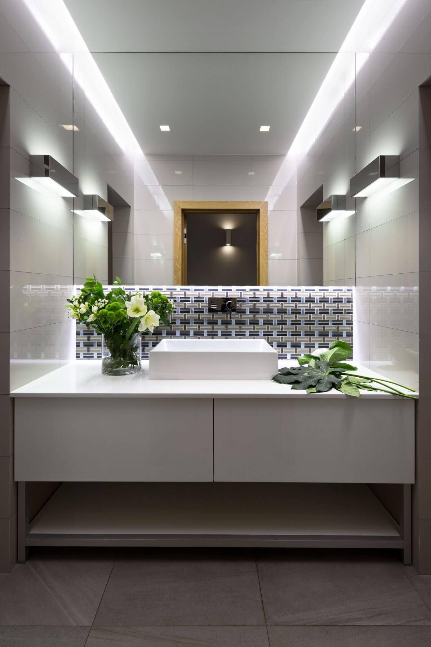 House Lightray by Azovskiy & Pahomova Architects