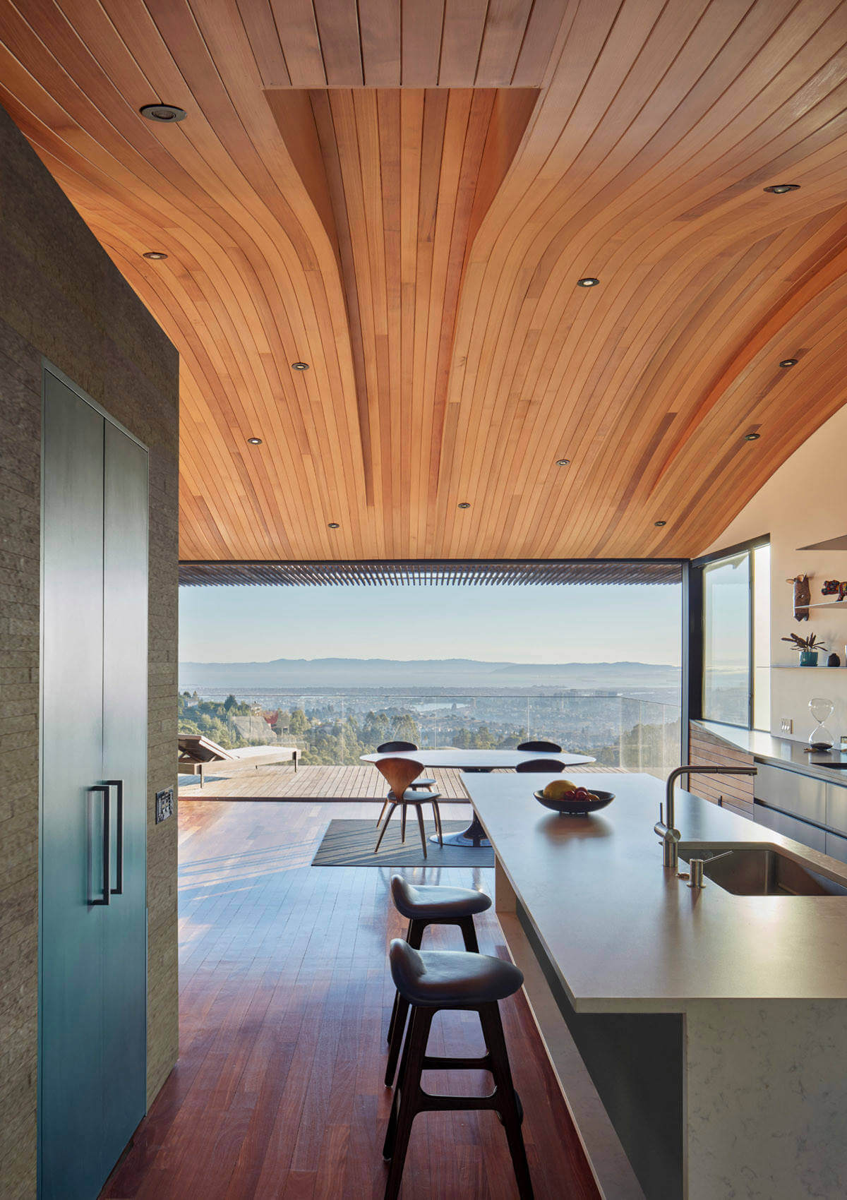 Skyline House by Terry and Terry Architecture