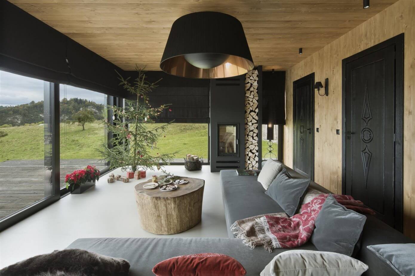 Mountain Cottage by Hola Design