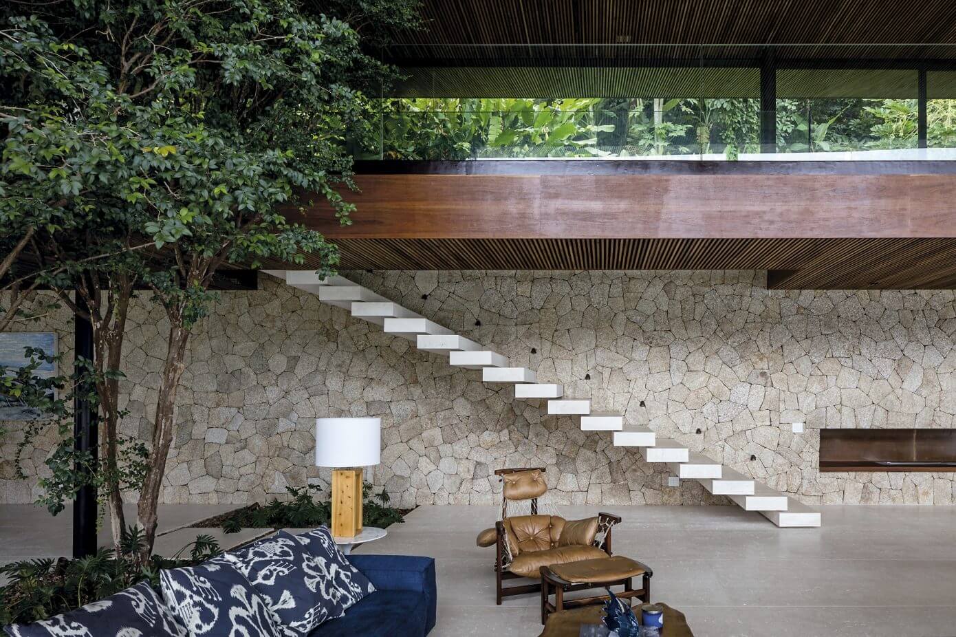 AB House by Jacobsen Arquitetura