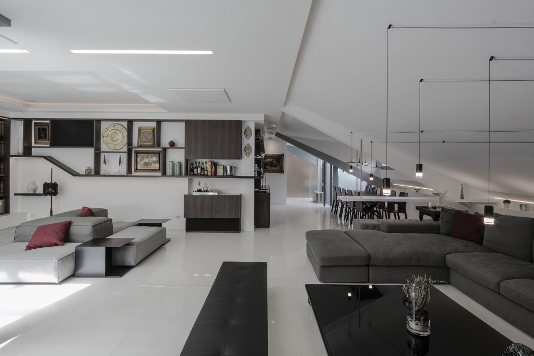 Penthouse in Rome by Sycamore Architects