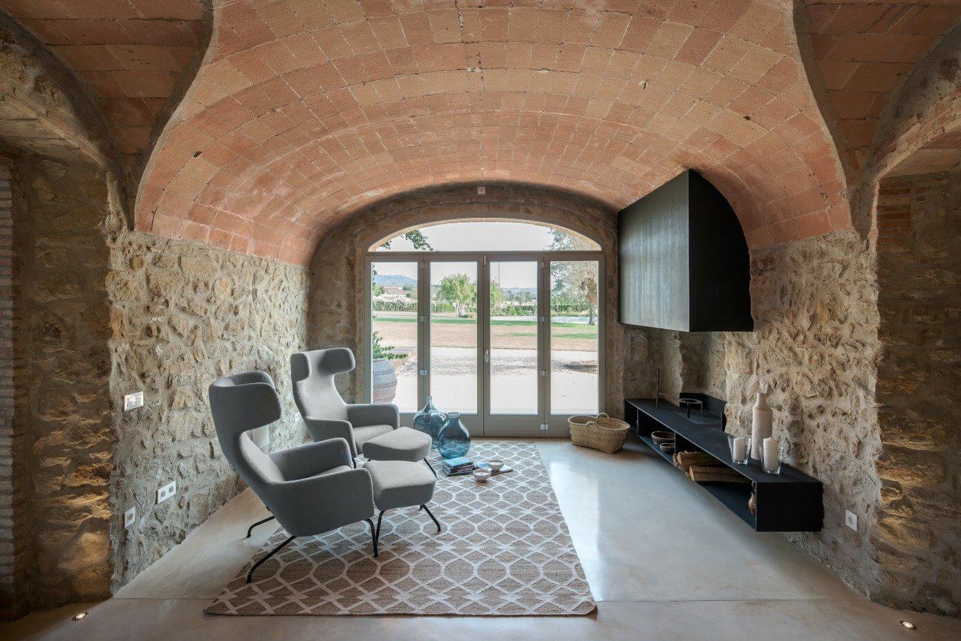 Farmhouse in Girona by Gloria Duran Torrellas