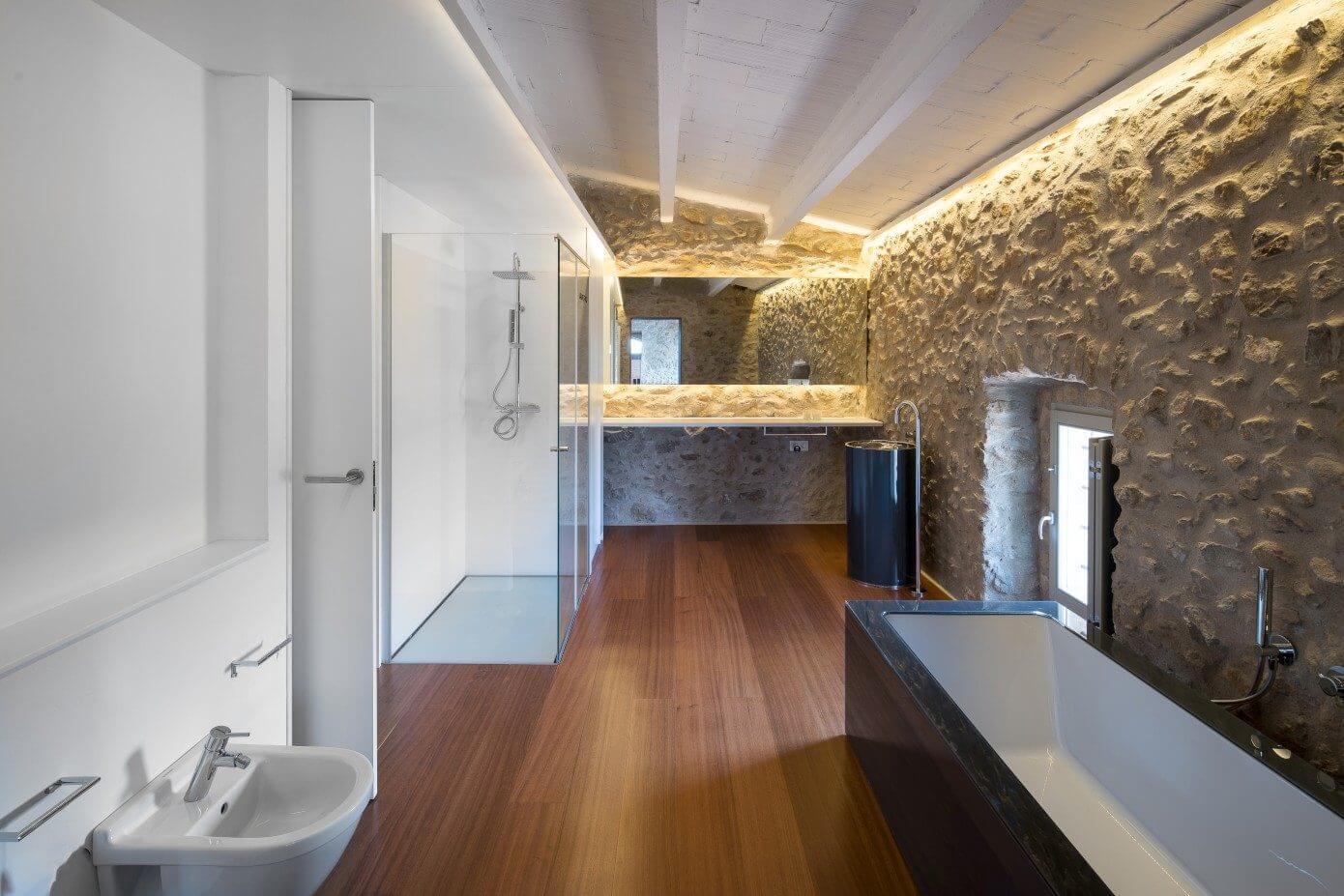 Farmhouse in Girona by Gloria Duran Torrellas