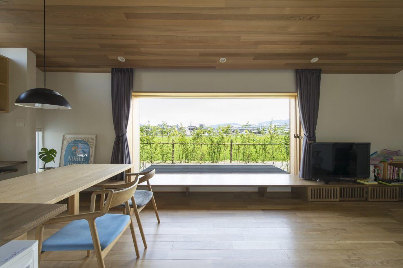 House in Itoshima by Teto Architects