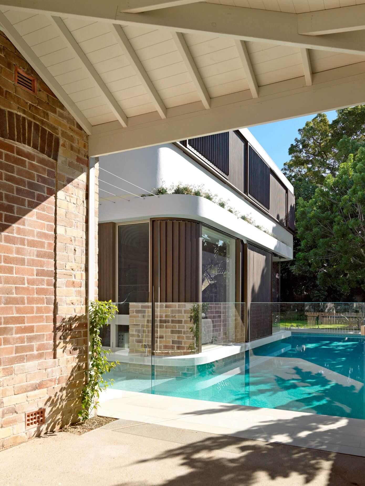 Pool House by Luigi Rosselli