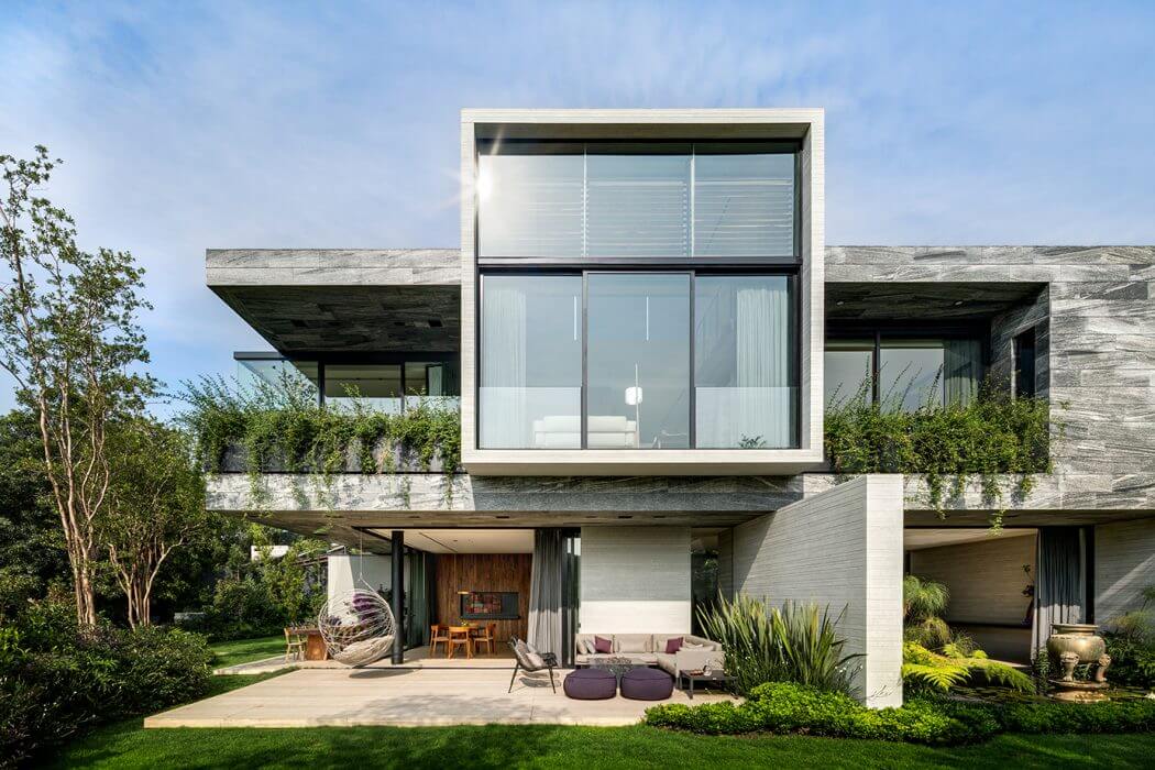 O Cuatro Residence by Migdal Arquitectos