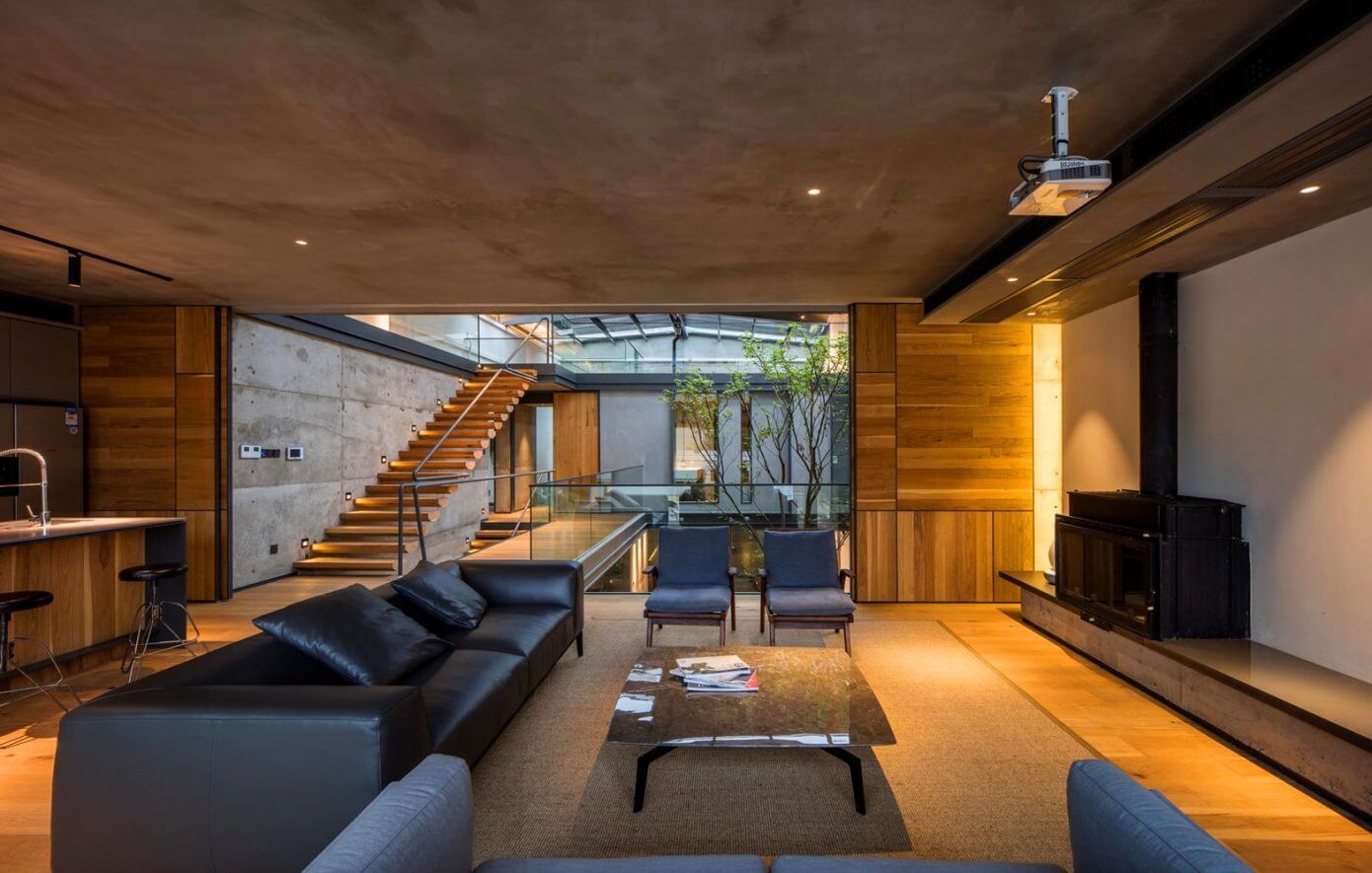 House in Hangzhou by Wanjing Studio