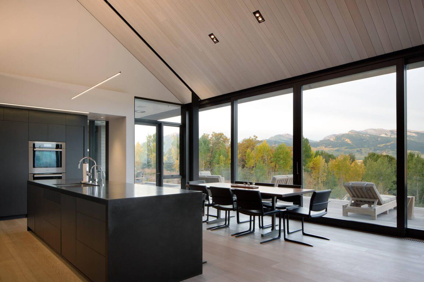 Aspen Home by DESIGN STUDIO Interior Solutions