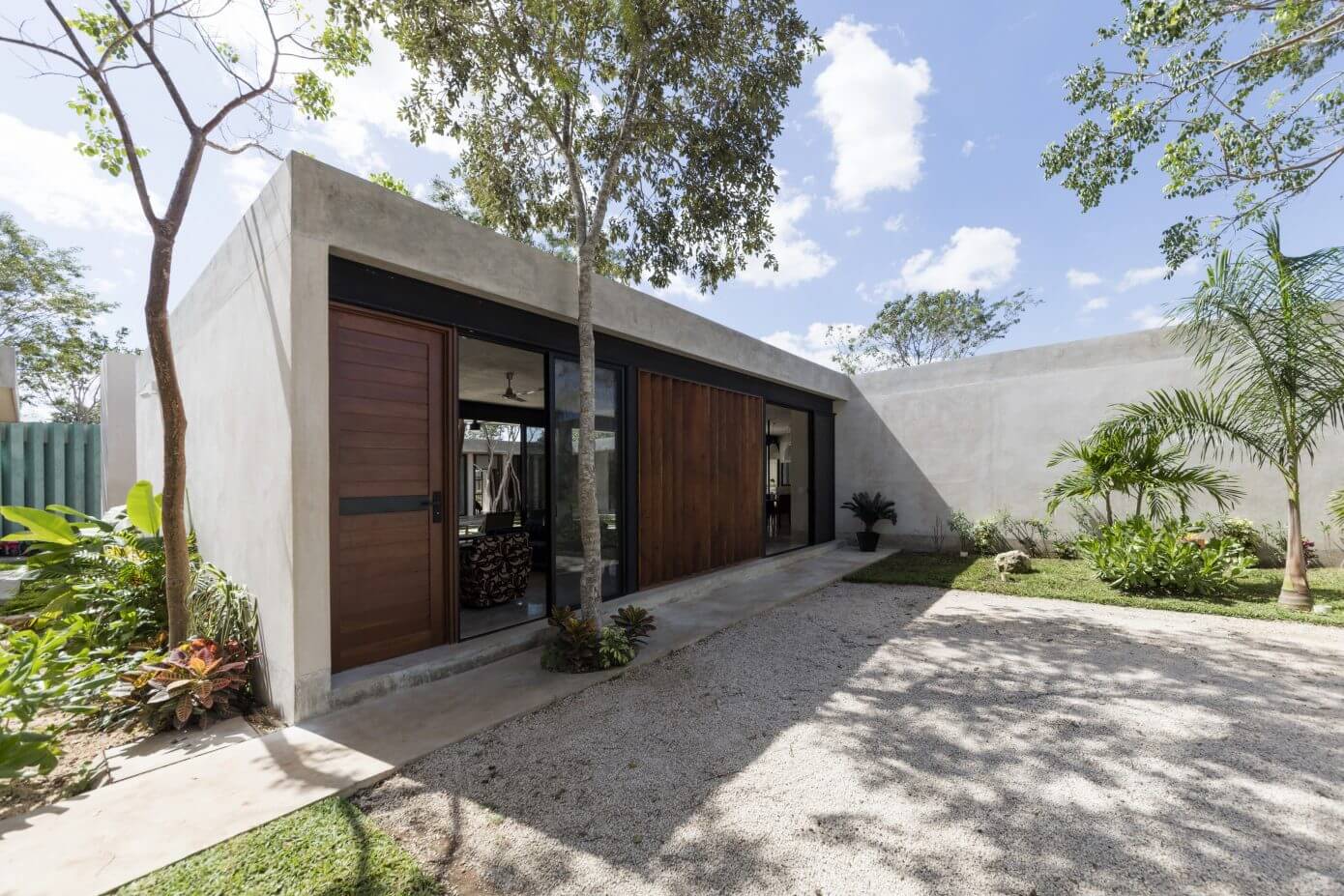 Casa Canto Cholul by Taller Estilo Arquitectura