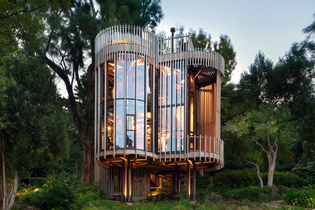 Tree House by Malan Vorster