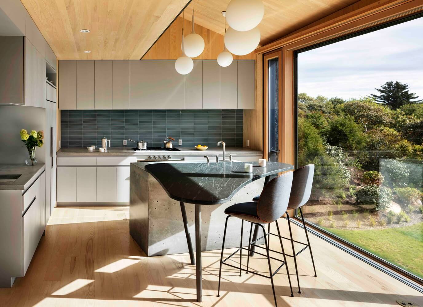 House in Chilmark by Gray Organschi Architecture