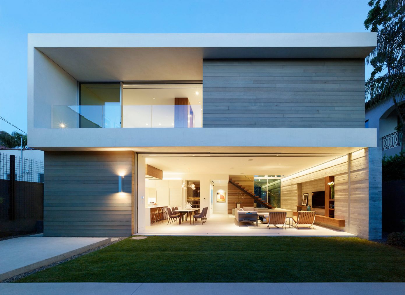 Crescent Drive Home by Ehrlich Yanai Rhee Chaney Architects