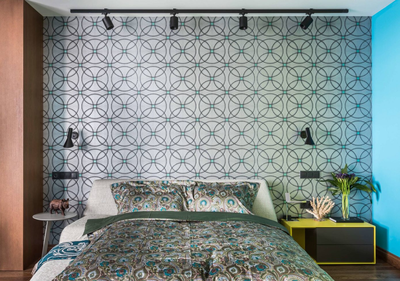 Contemporary House by White & Black Design Studio