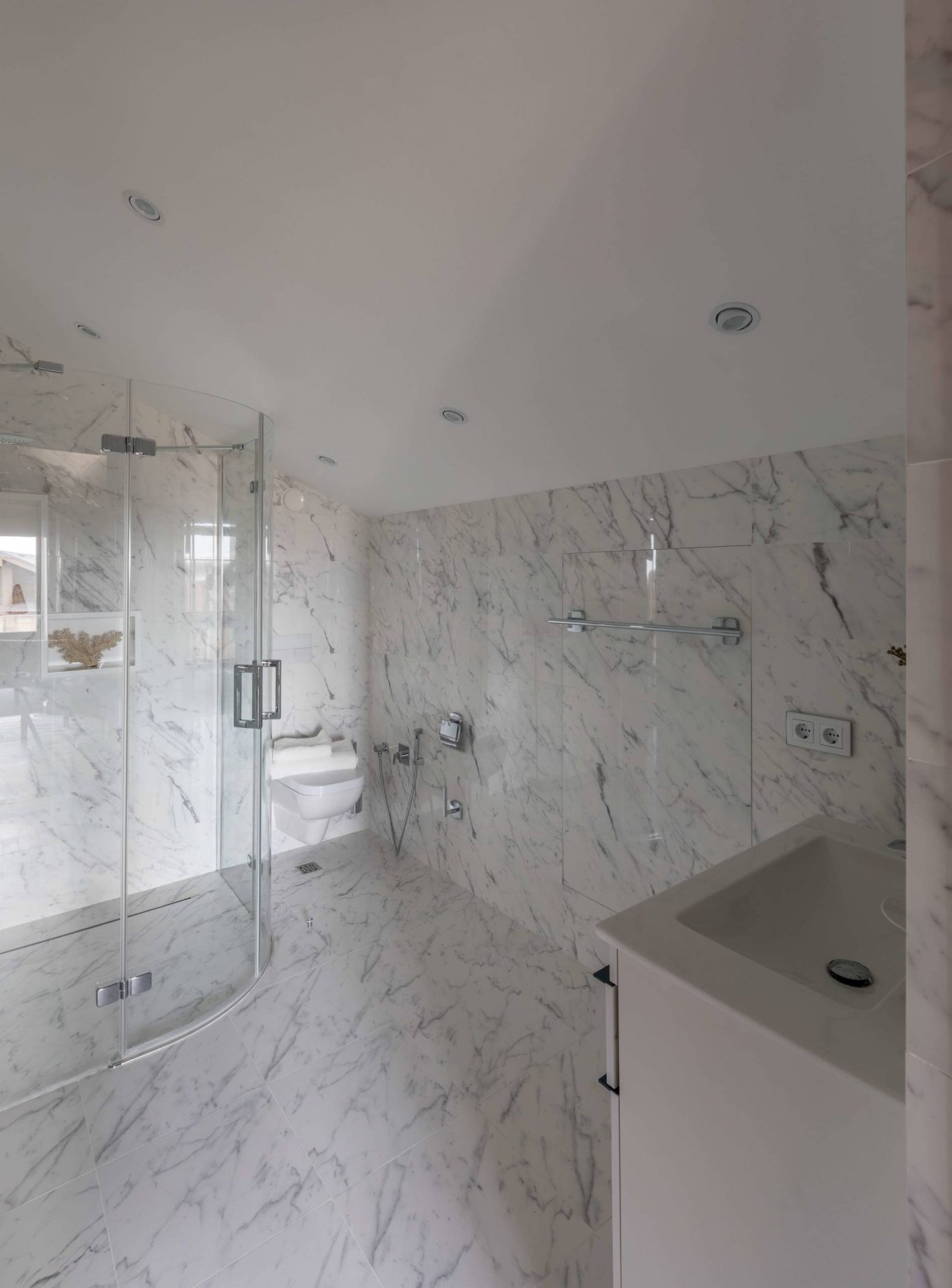 Contemporary House by White & Black Design Studio