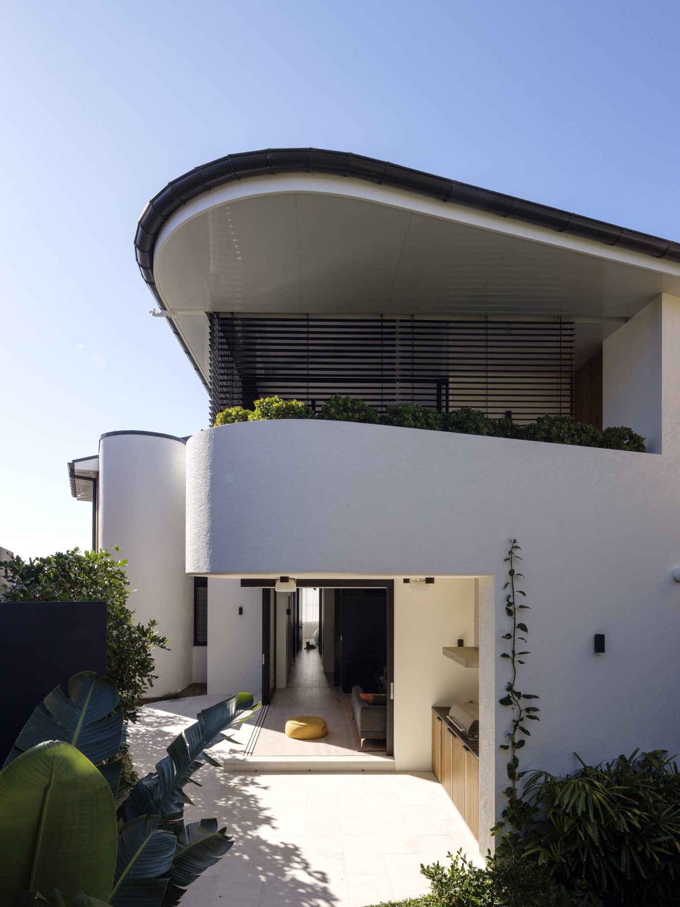 Tamarama House by Porebski Architects