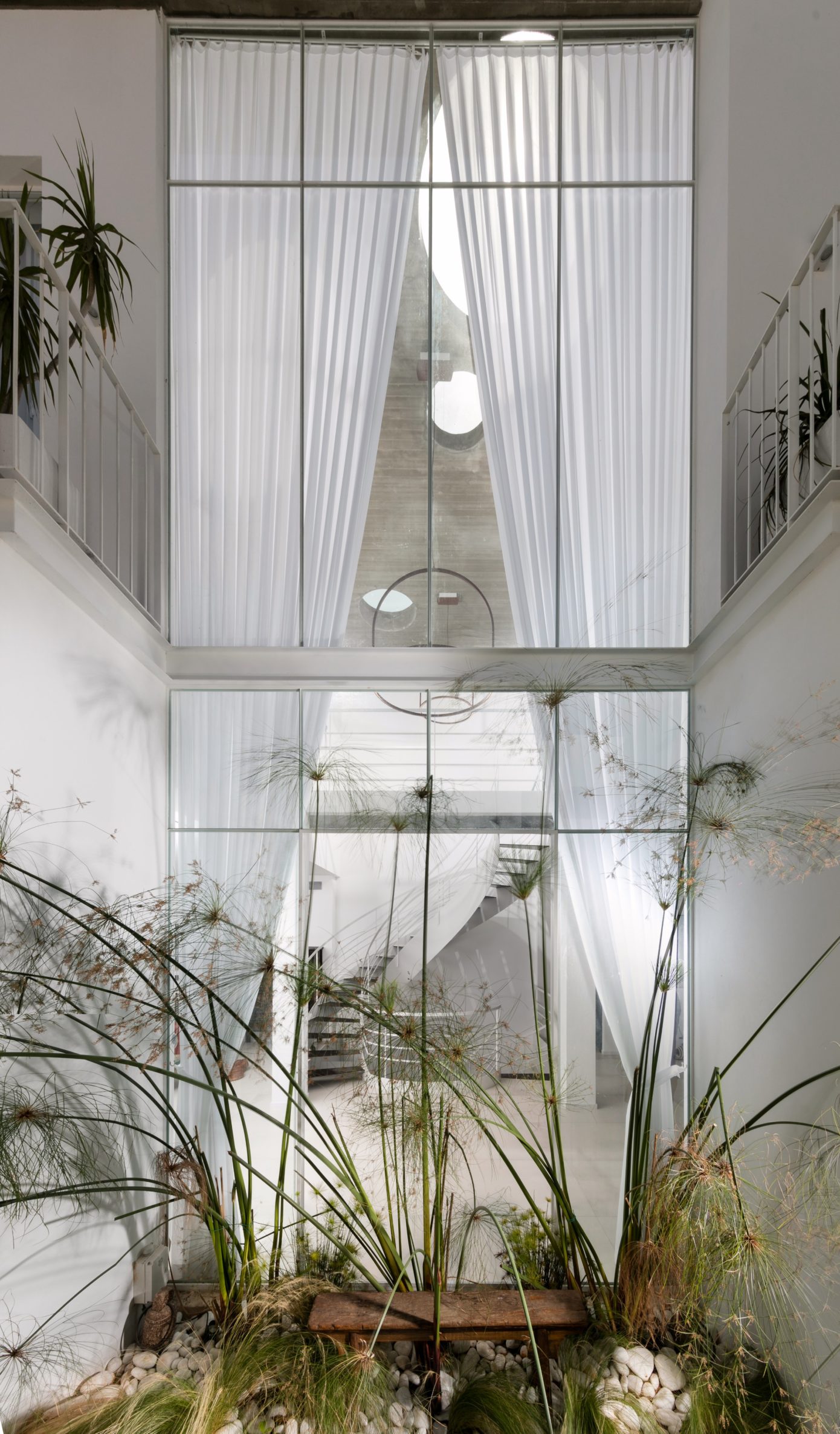 Private House by Lilian Benshoam