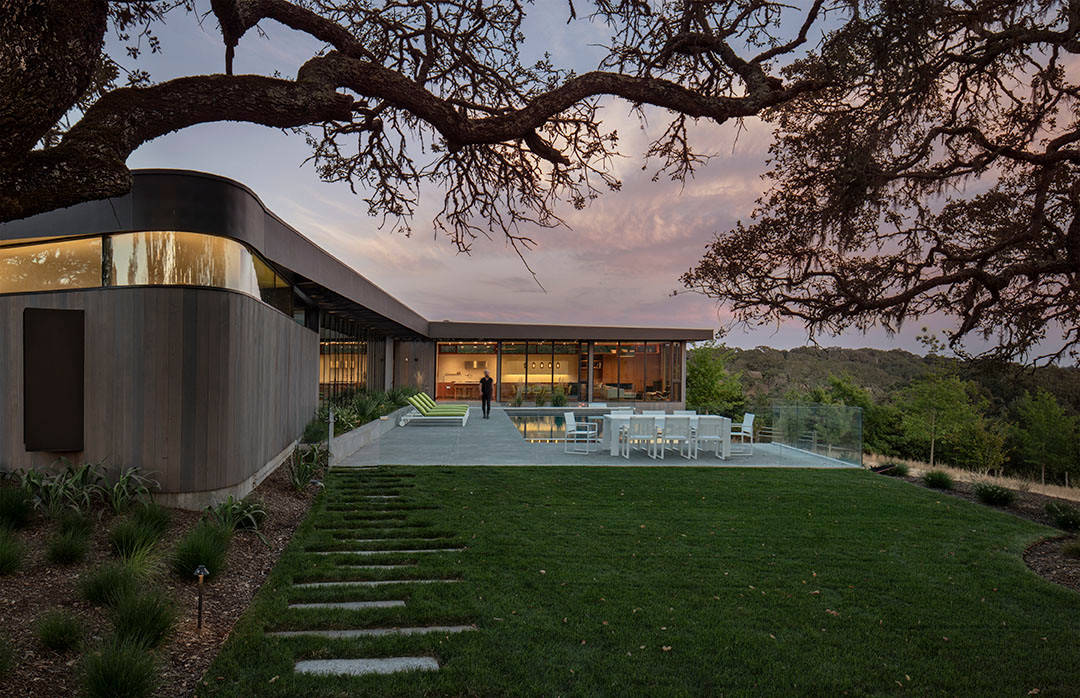 Sonoma Lichen House by Schwartz and Architecture