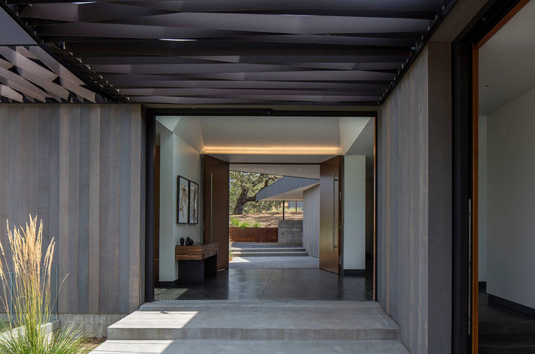 Sonoma Lichen House by Schwartz and Architecture