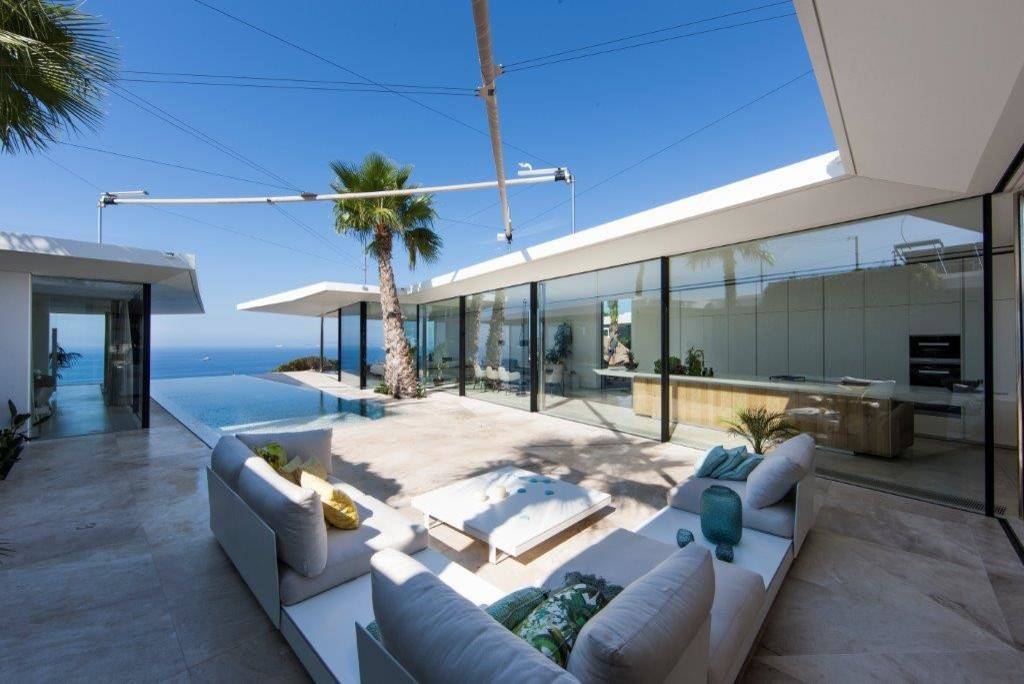 1306 House by JLE Arquitectos