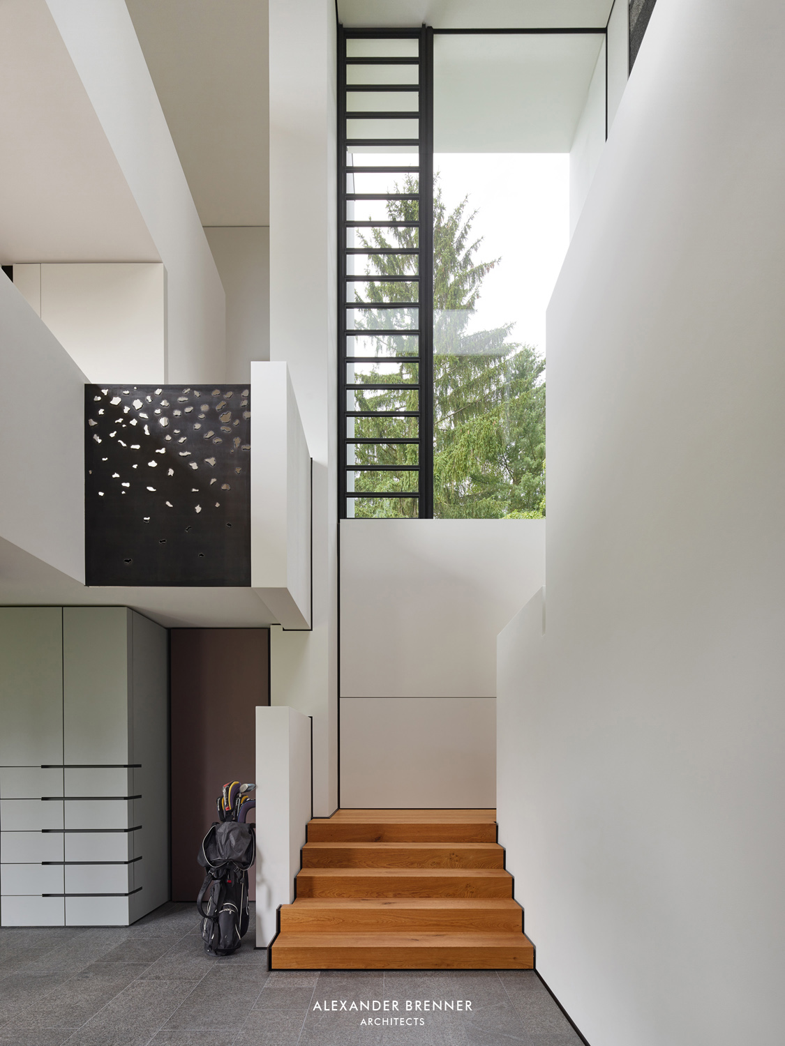 House in Wiesbaden by Alexander Brenner Architects