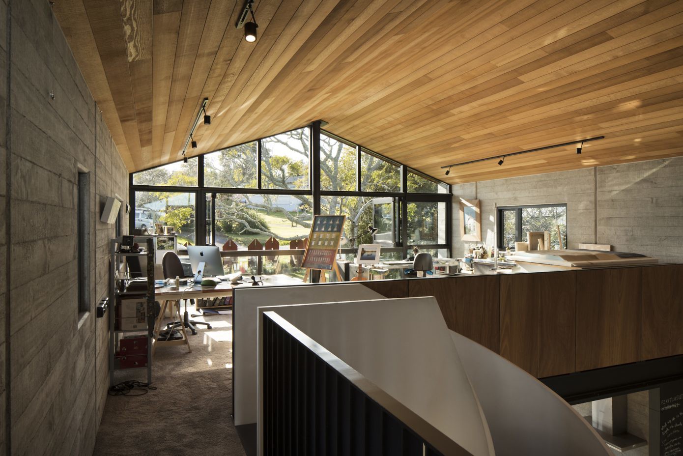 Anzac Bay House by Vaughn Mcquarrie Architects