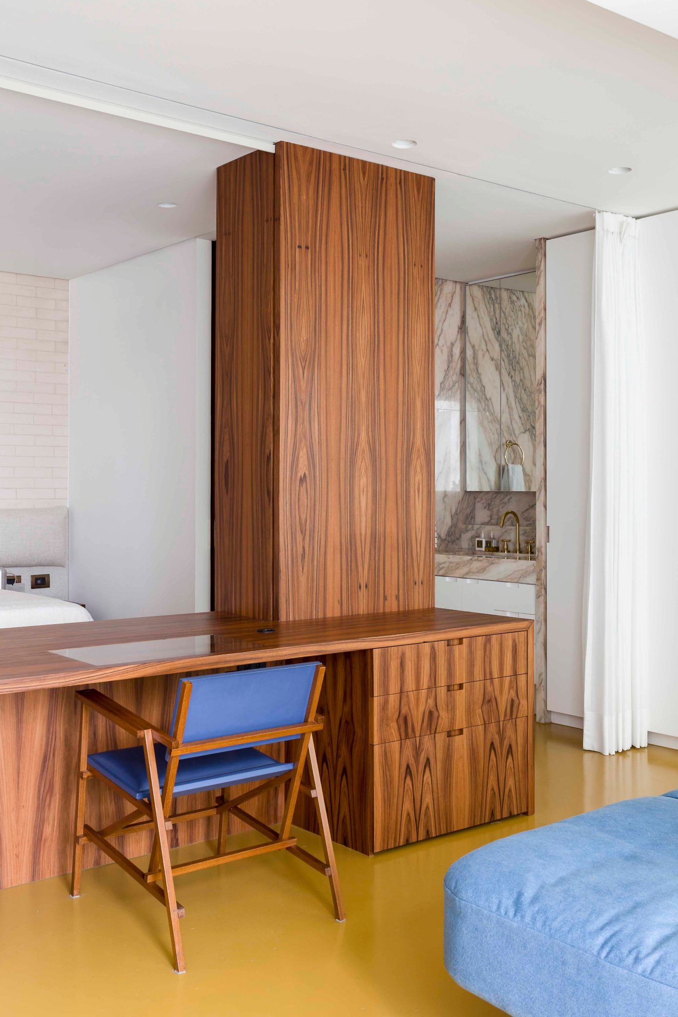 RA Apartment by Pascali Semerdjian Architects