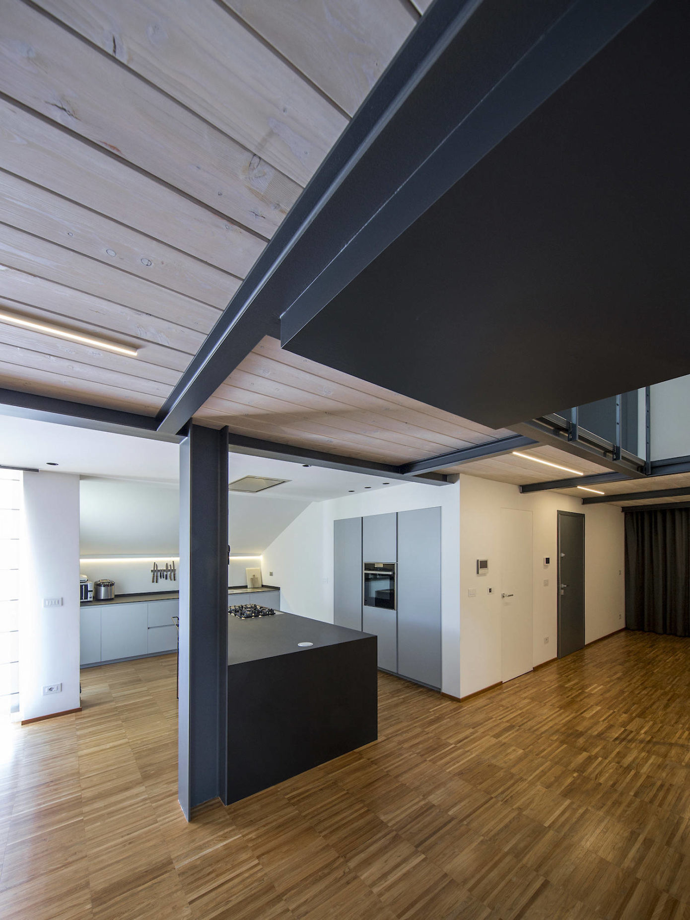 Loft in Italy by IDEeA Interior Design e Architettura