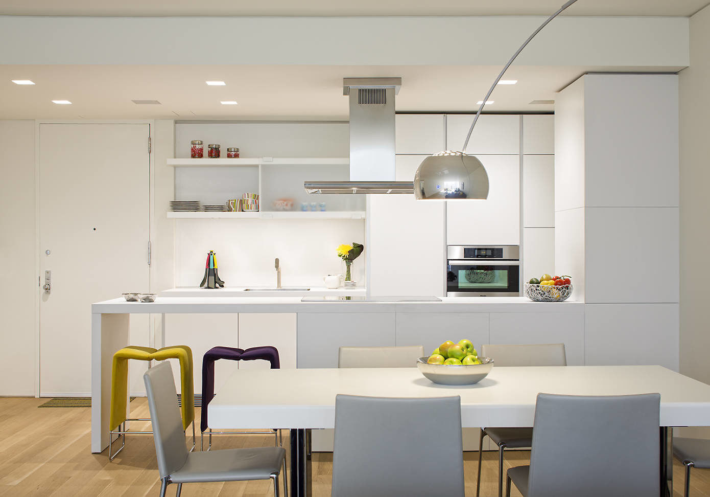Upper East Side Apartment by James Wagman