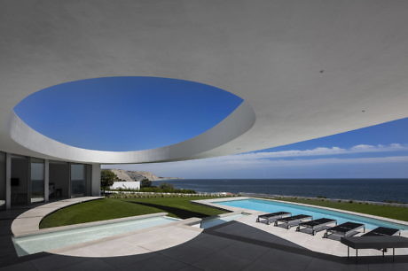 Elliptic House by Mario Martins Atelier - 2