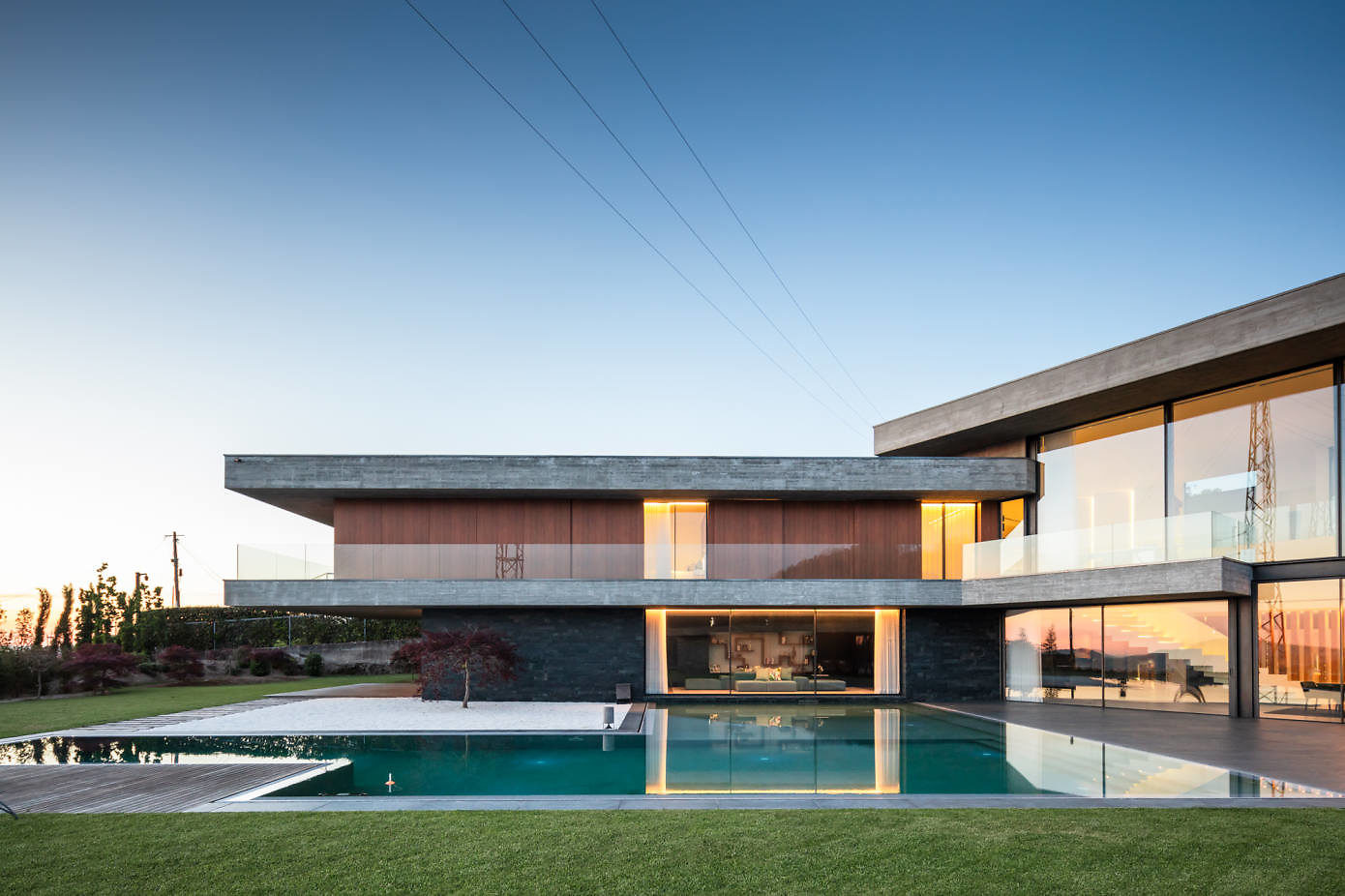 Fraiao House by Trama Arquitetos