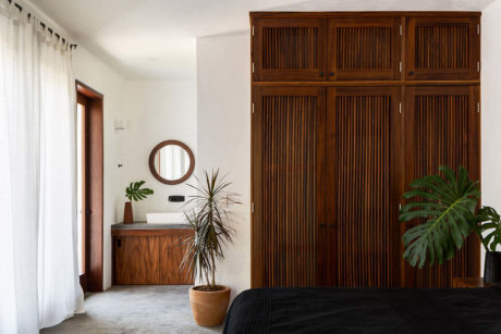 Casa LT by Main Office - 2