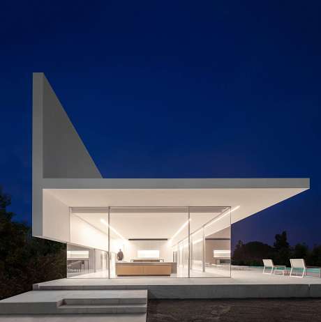 Hofmann House by Fran Silvestre Arquitectos - 15