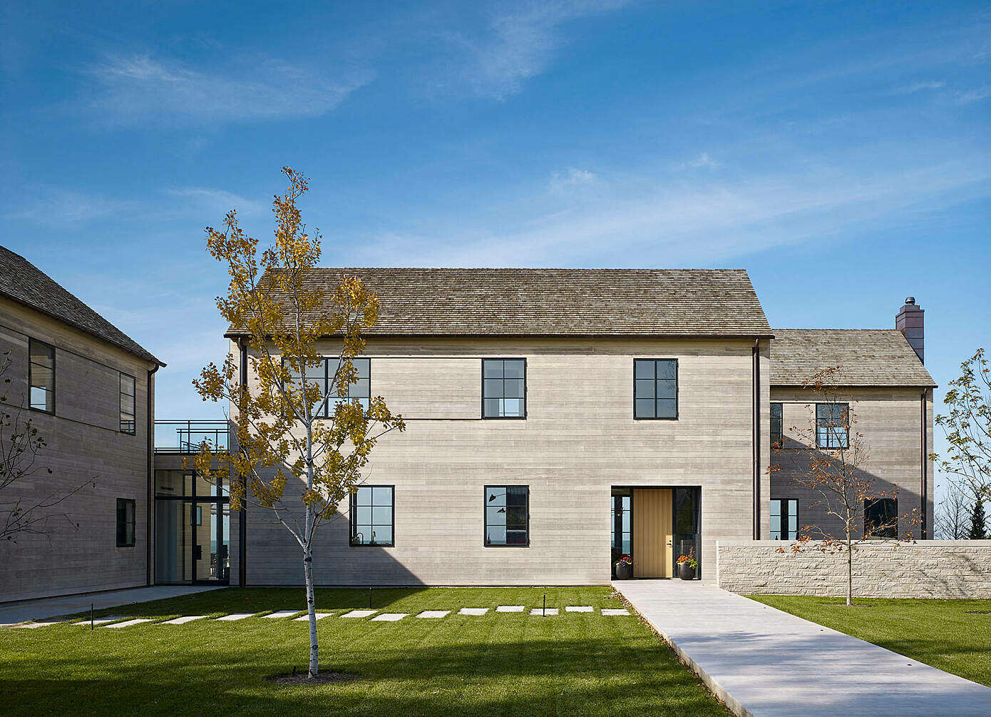 St Joseph Beach House by Wheeler Kearns Architects