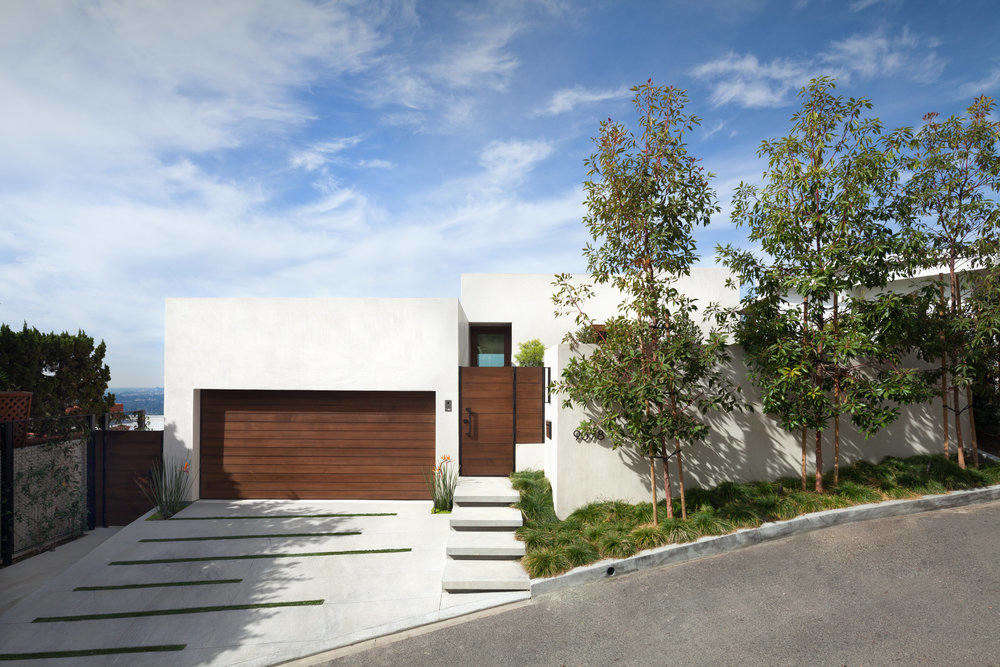 West Hollywood Hills Contemporary by Sweiskloss - 1