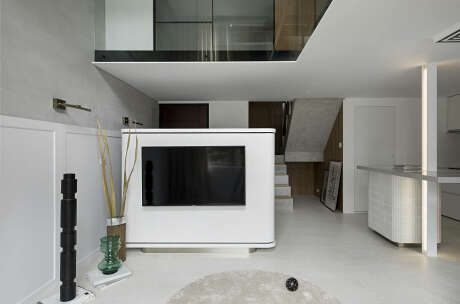 Nancy’s Apartment by Studio In2 - 2