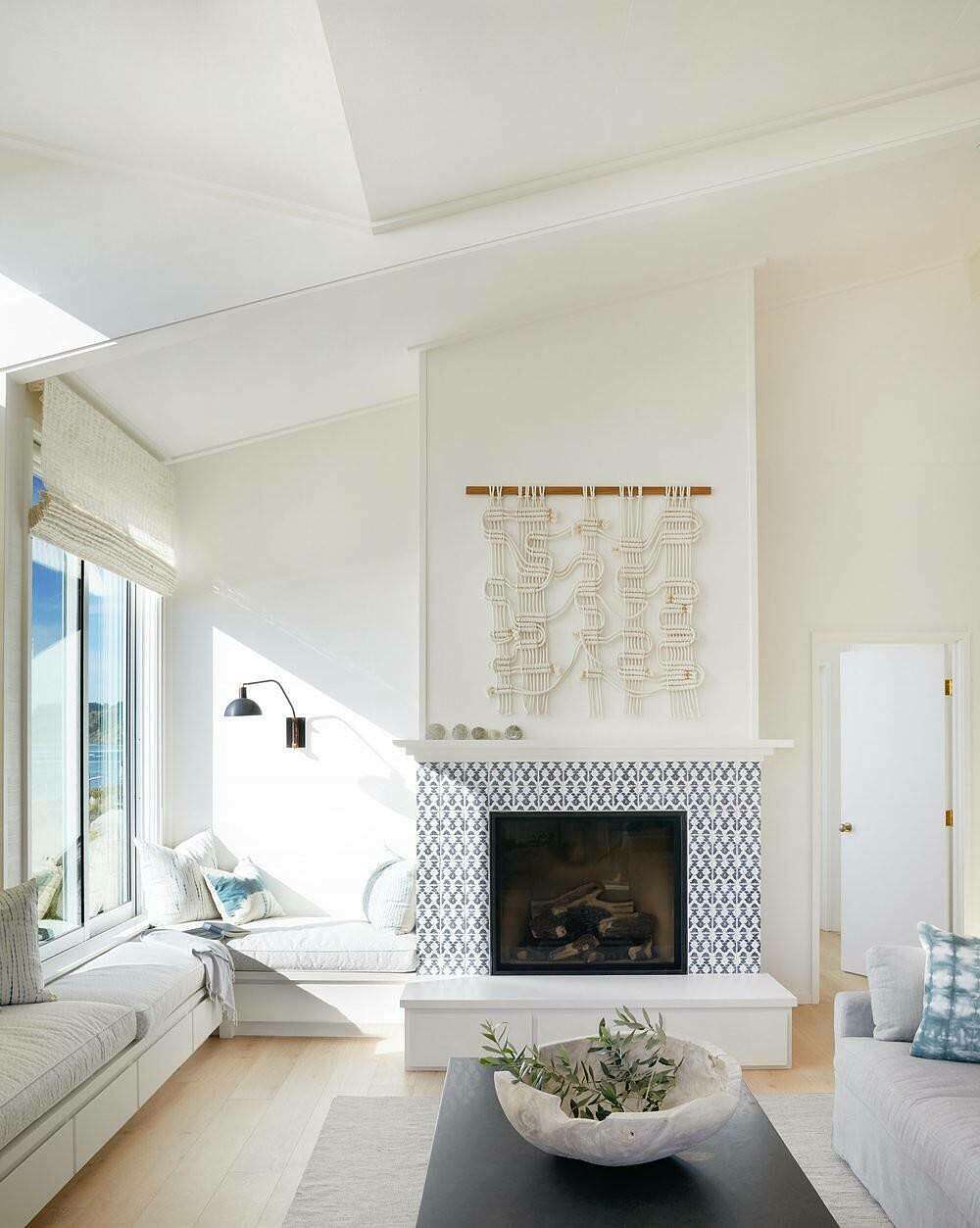 Stinson Beach House by Lauren Nelson Design