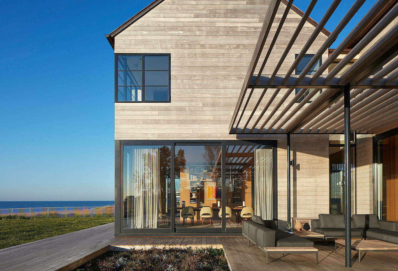 St Joseph Beach House by Wheeler Kearns Architects