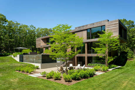 Old Sag Harbor Road by Blaze Makoid Architecture - 1