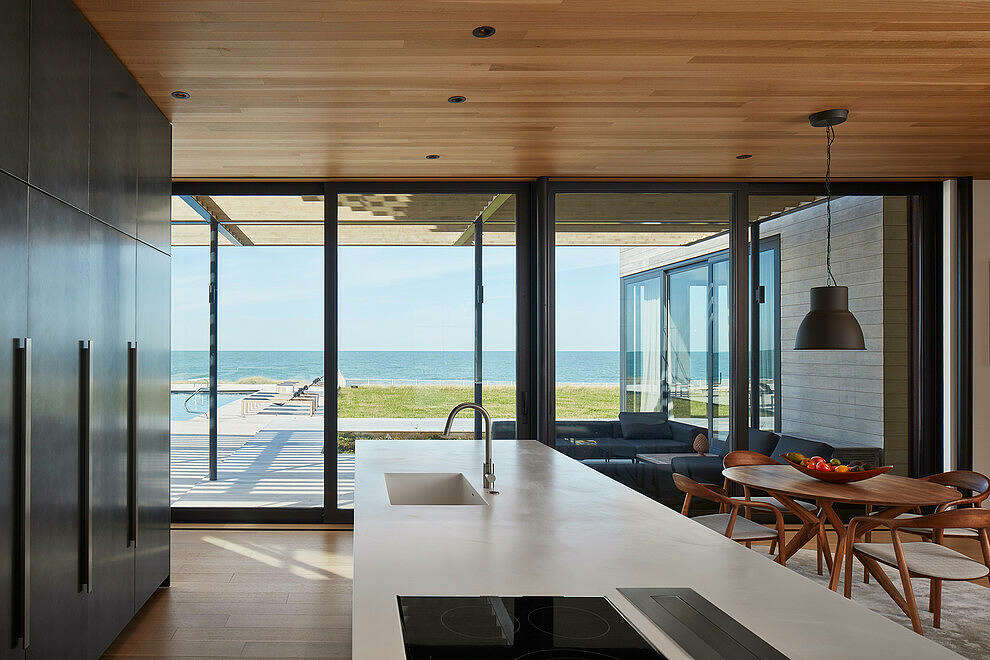 St Joseph Beach House by Wheeler Kearns Architects