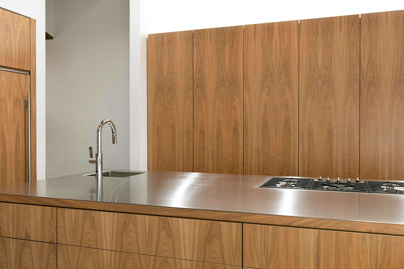 M House by Irving Philips