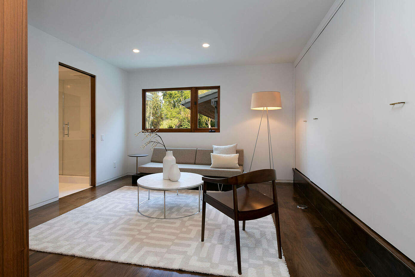 M House by Irving Philips